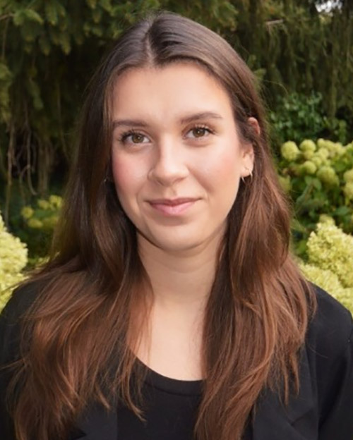 Headshot of Adriana Martinez