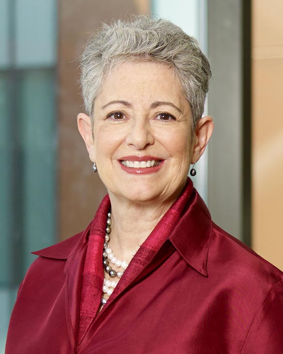 Headshot of Daphne Taras